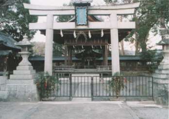 �ߔg���_�Ж{��