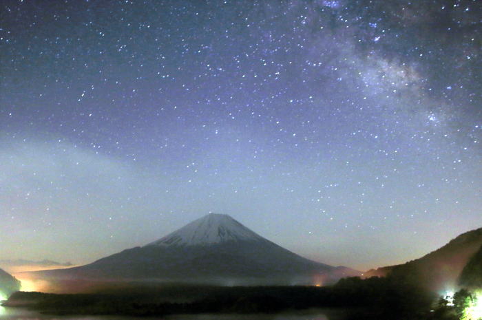 富士山と星
