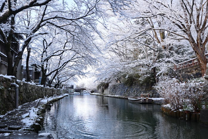 雪の八幡堀