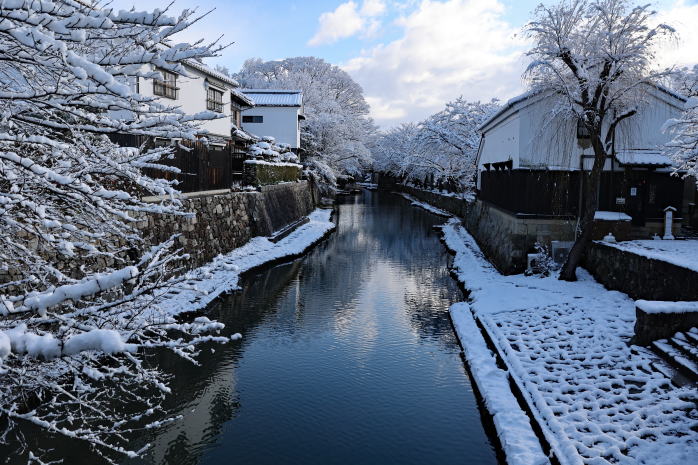 雪の八幡堀