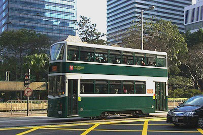 香港島を東西に走るトラム